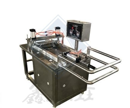 1.5KW/220V 완전 자동 하드 설탕 사탕 생산을 위한 고무 제조 기계